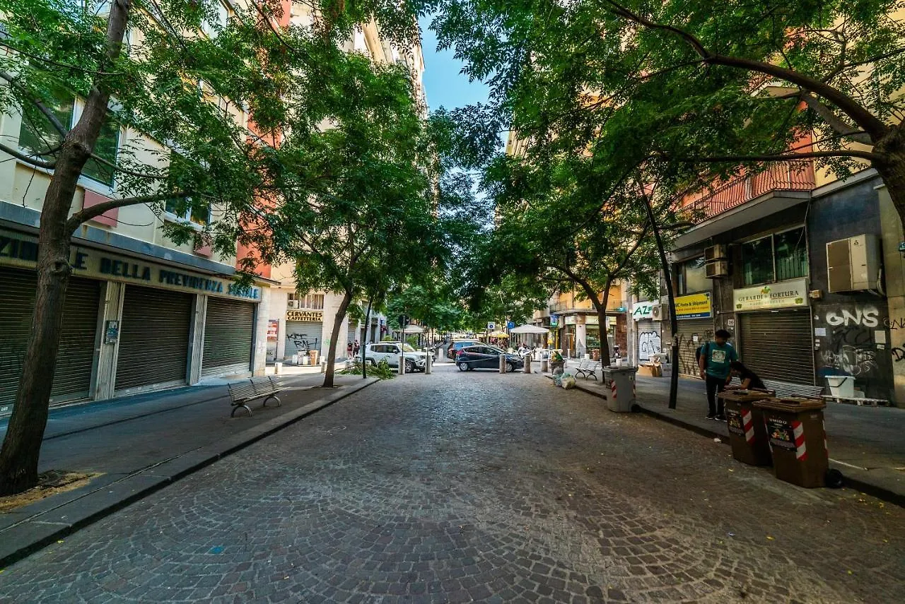 Alice In Wonderland Apartman Nápoly